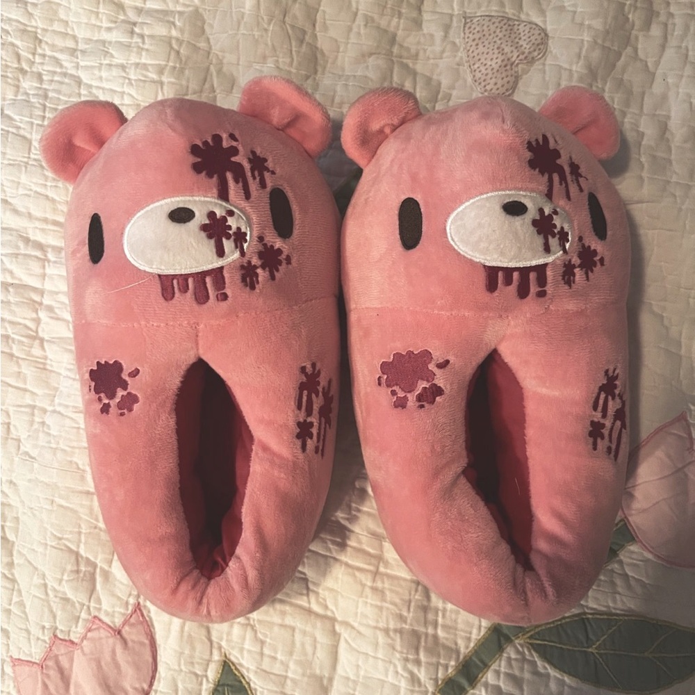 Gloomy Bear Slippers 🐻 💞